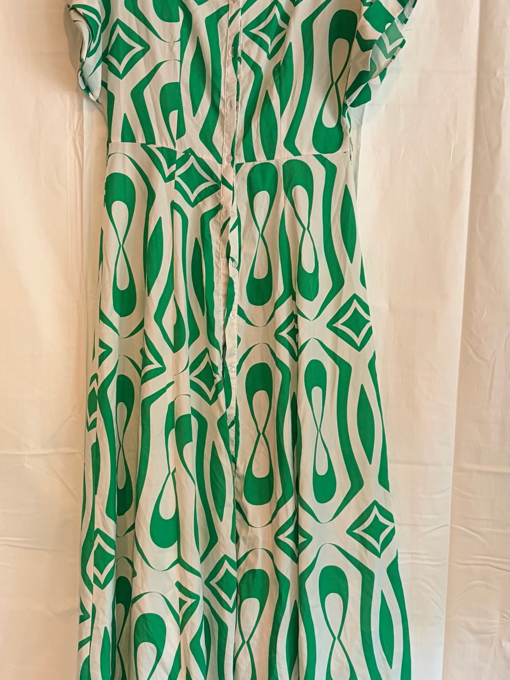 Source Unknown White Maxi Dress with Green Geometric Print